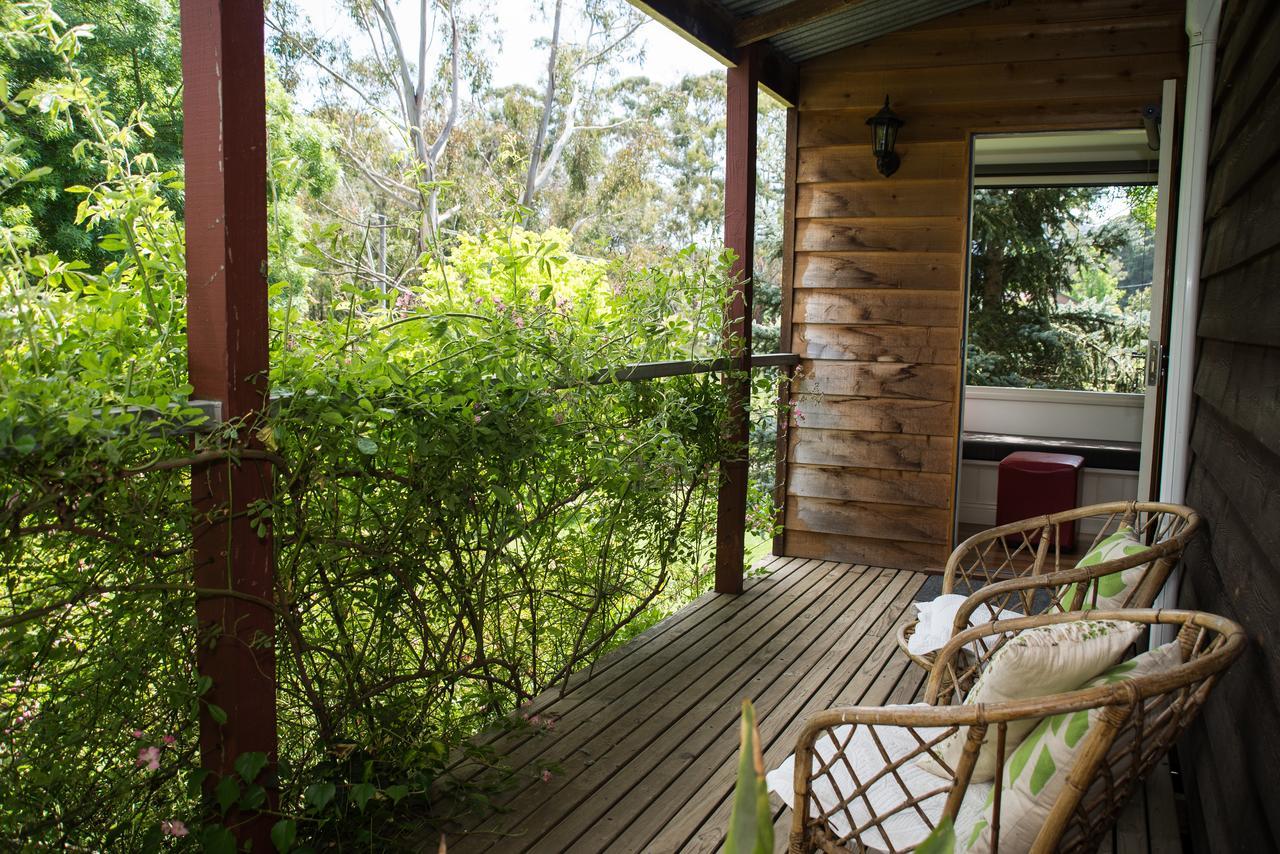 Hollyhock Bed & Breakfast Macedon Exterior photo